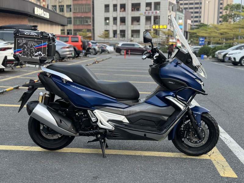 二手大阳V锐 ADV350