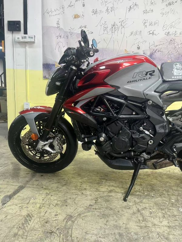 二手奥古斯塔Dragster 800