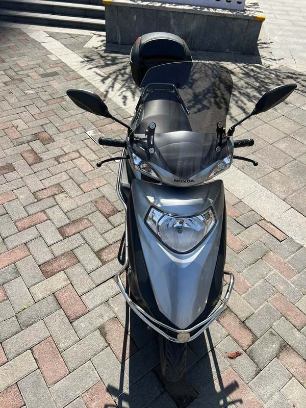 二手五羊本田SCR 喜鲨125