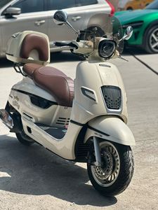 二手南方梦拉丽莎 飞戈