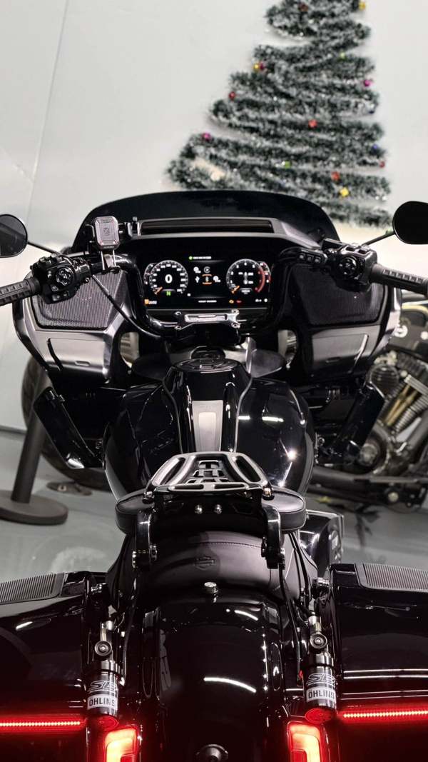 二手哈雷戴维森公路滑翔 Road Glide
