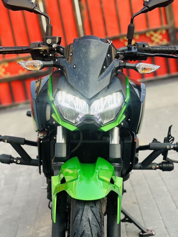 二手川崎Z400