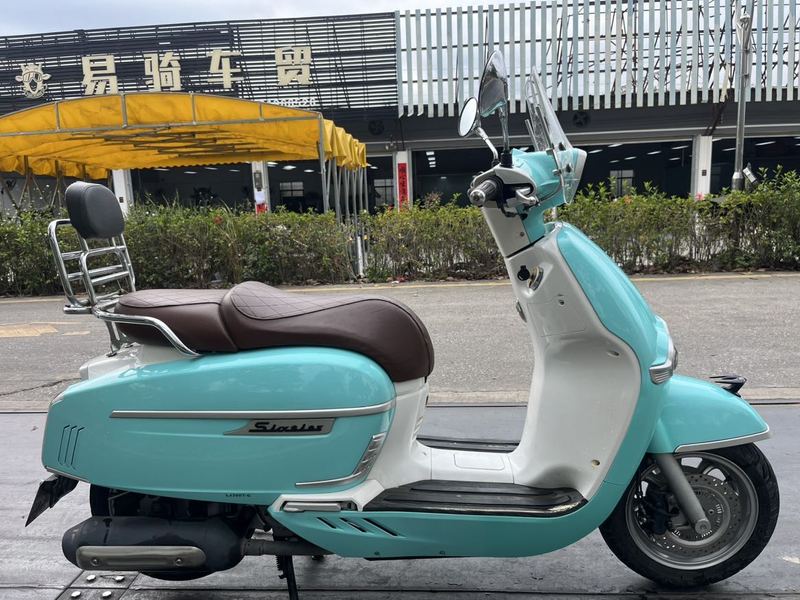 二手维多利亚Sixties 300i