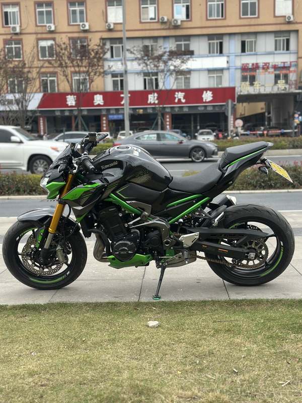 二手川崎Z900