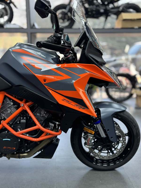 二手KTMR2R1290 Super Duke GT
