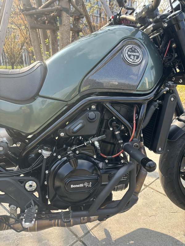 二手贝纳利幼狮 Leoncino 500