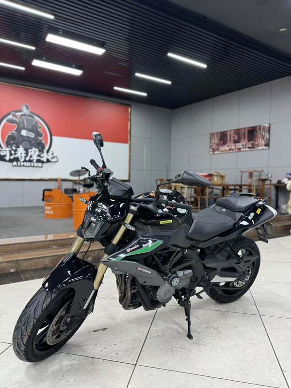 二手贝纳利TNT600i