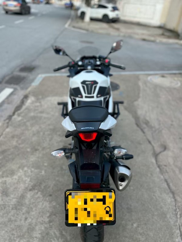 二手豪爵铃木GSX250R