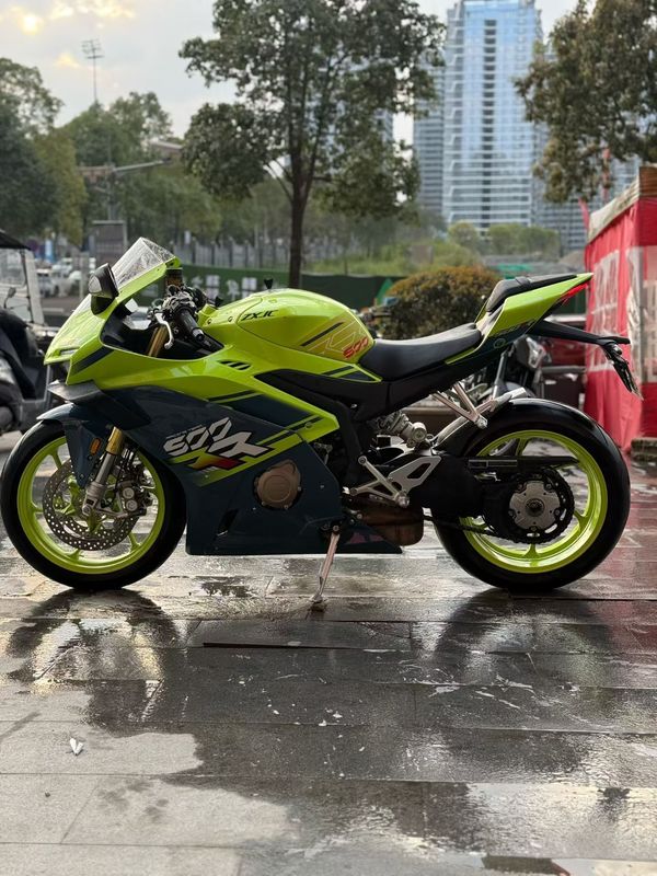 二手张雪机车500RR