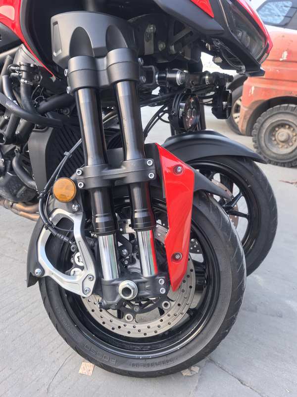 二手雅马哈Niken GT