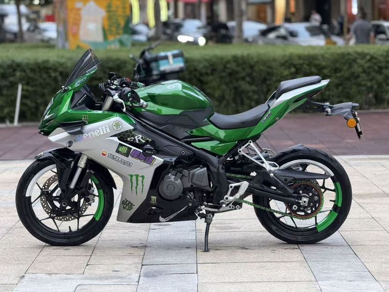 二手贝纳利龙卷风 Tornado 252R