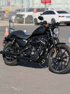 二手哈雷戴维森Iron883 硬汉