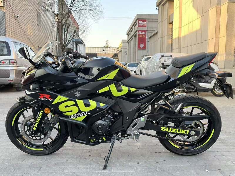 二手豪爵铃木GSX250R