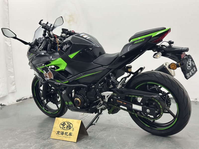 二手川崎Ninja 400