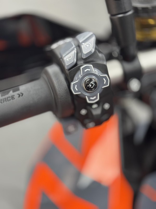 二手KTMR2R1290 Super Duke GT