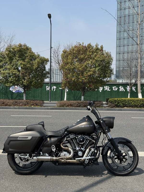 二手哈雷戴维森路王 Road King