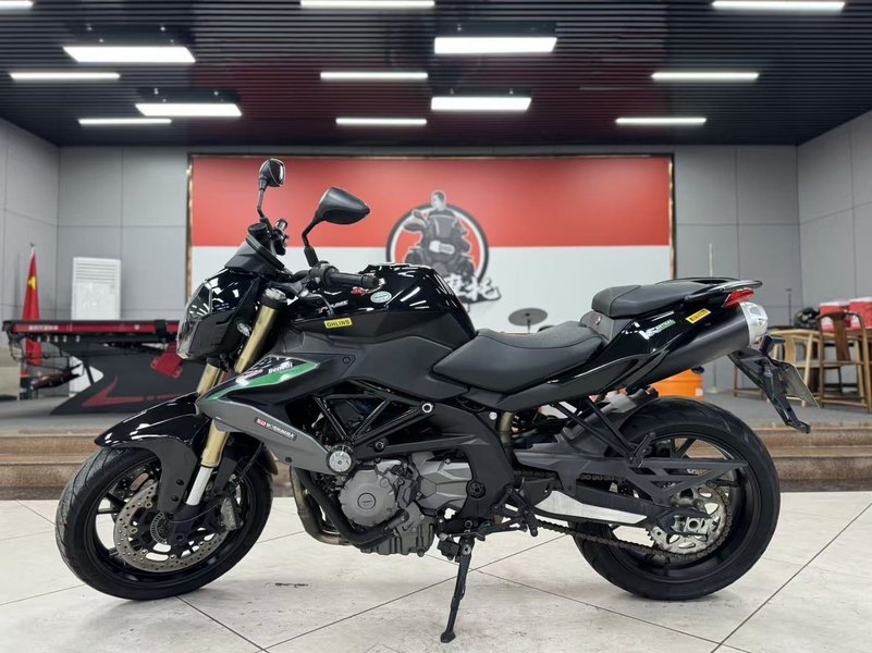 二手贝纳利TNT600i