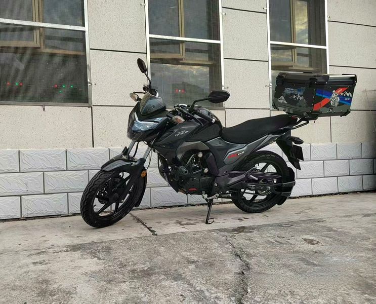 二手五羊本田RR150 幻影