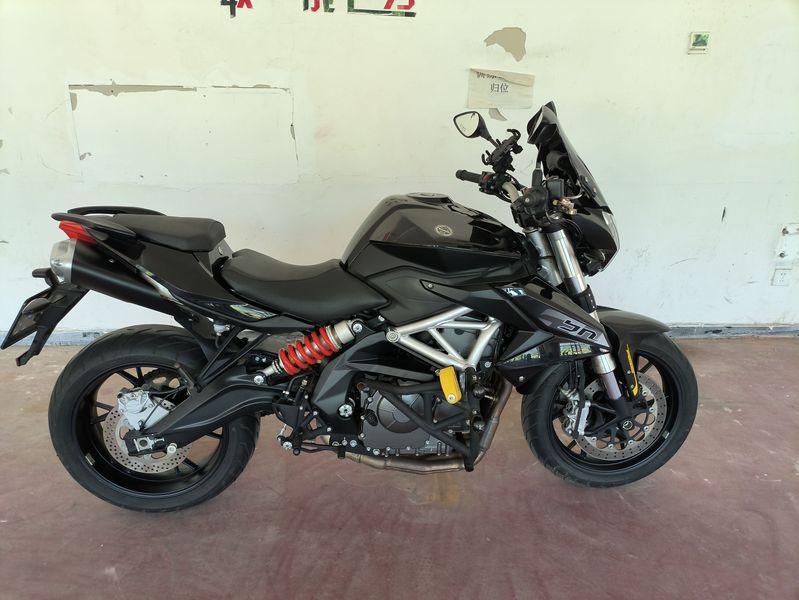 二手贝纳利TNT600i