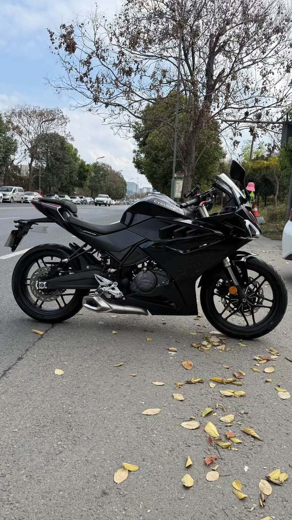 二手赛科龙RC250