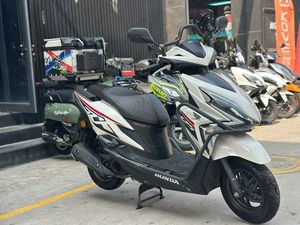 二手新大洲本田裂行 RX125Fi