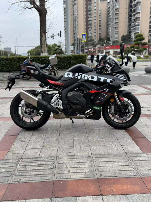 二手QJMOTOR赛800