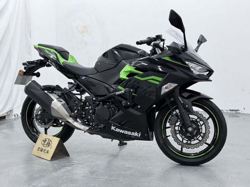 二手川崎Ninja 400