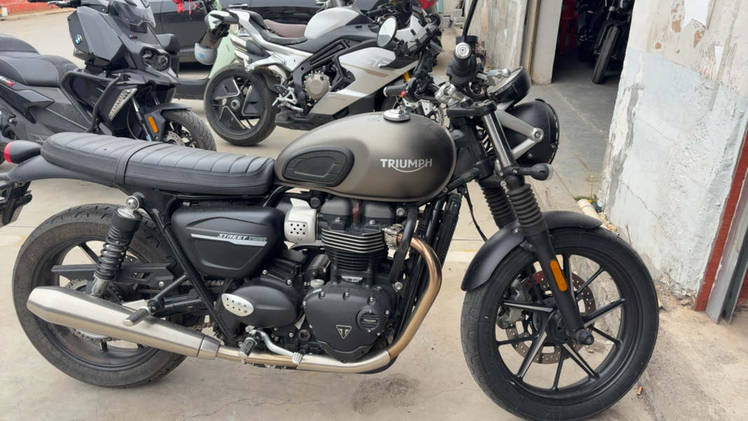 二手凯旋Speed Twin 900