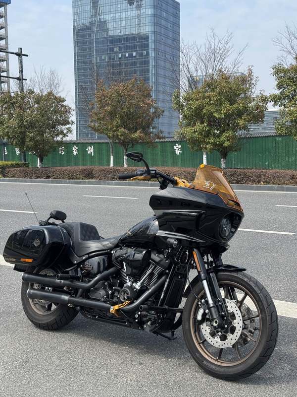 二手哈雷戴维森路威 Low Rider S