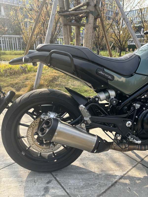 二手贝纳利幼狮 Leoncino 500