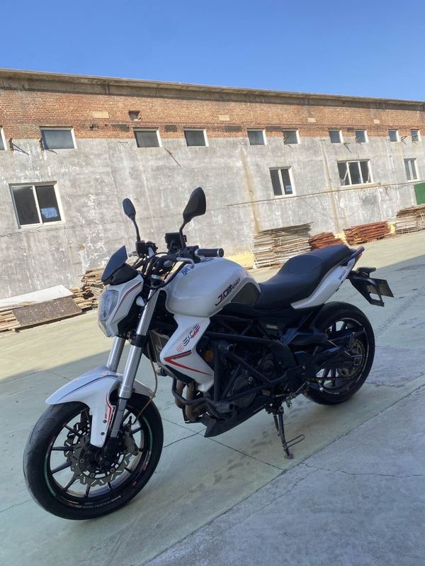 二手贝纳利蓝宝龙 BN302S