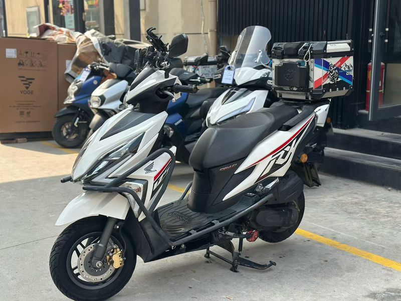 二手新大洲本田裂行 RX125Fi