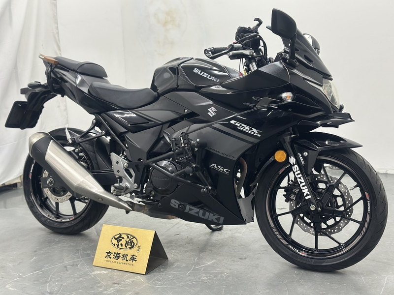 二手豪爵铃木GSX250R