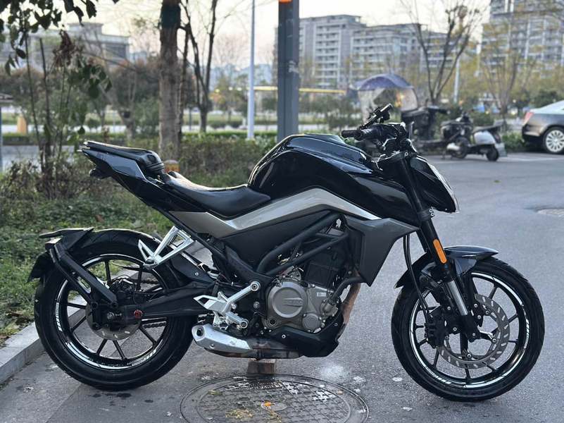 二手春风250NK
