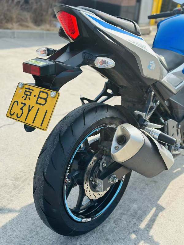 二手豪爵铃木GSX250R