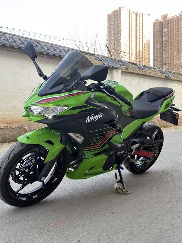 二手川崎Ninja 400