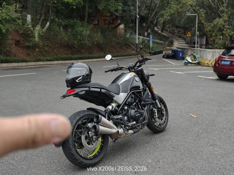 二手贝纳利幼狮 Leoncino 500