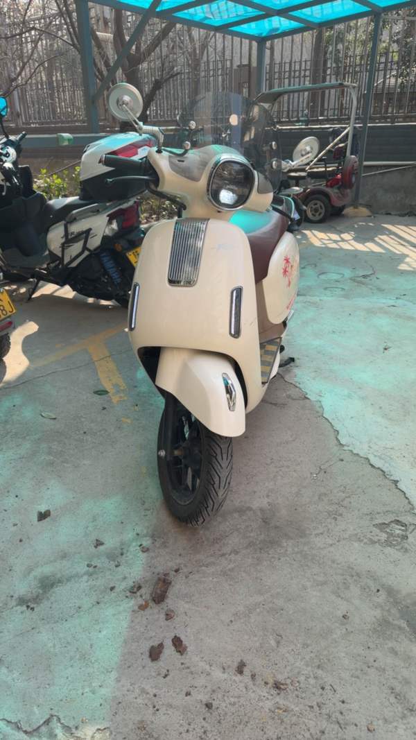 二手五羊本田NWF125