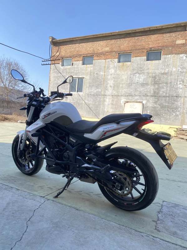 二手贝纳利蓝宝龙 BN302S