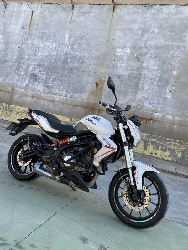 二手贝纳利蓝宝龙 BN302S