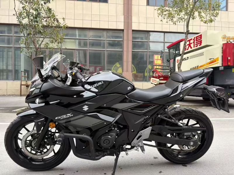 二手豪爵铃木GSX250R