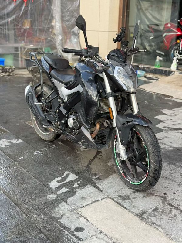 二手贝纳利小迅龙 BN150S