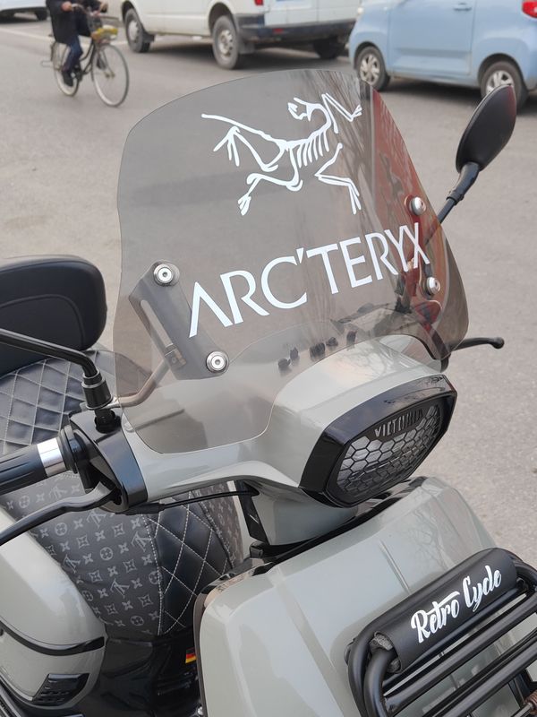 二手维多利亚Sixties 300i