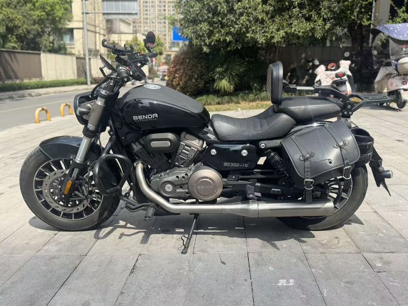 二手奔达Rock300 灰石