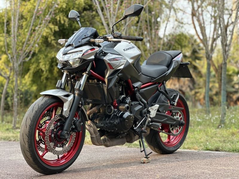 二手川崎Z650