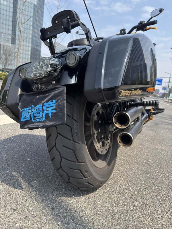 二手哈雷戴维森路威 Low Rider S