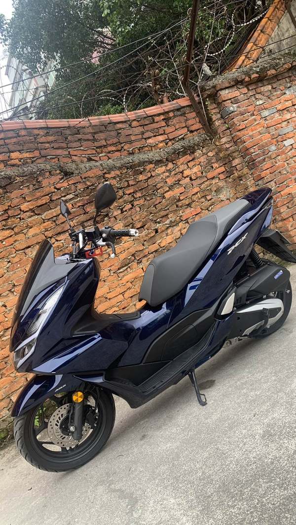 二手五羊本田PCX