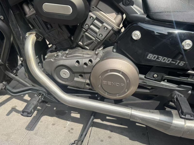 二手奔达Rock300 灰石