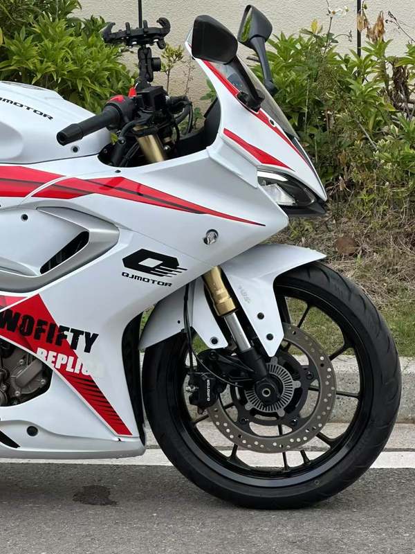 二手QJMOTOR赛250