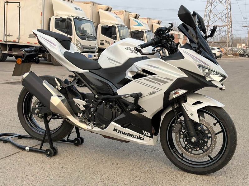 二手川崎Ninja 400